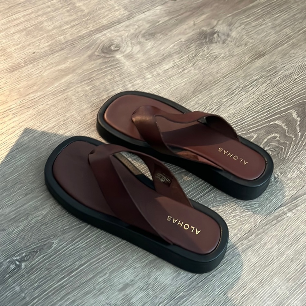 ALOHAS Overcast Sandal (NEW IN BOX)